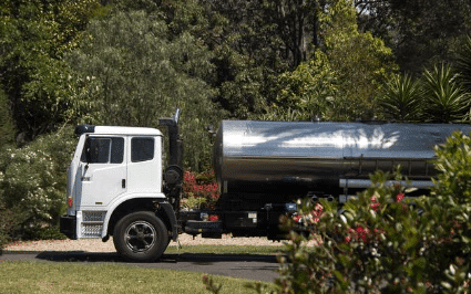 cisterna trasporto acqua potabile